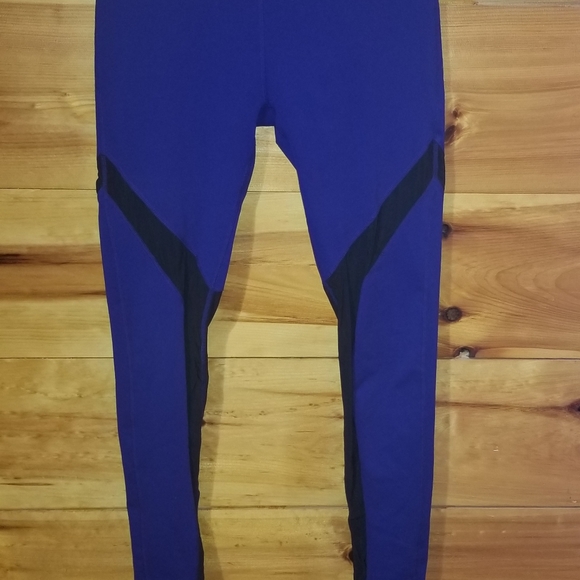Fabletics Cherise Leggings - Picture 7 of 8